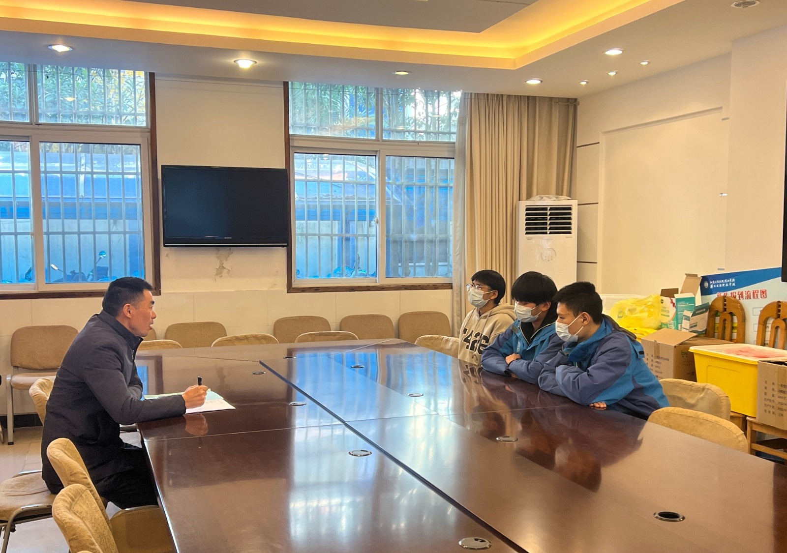 扬州生活科技学校
