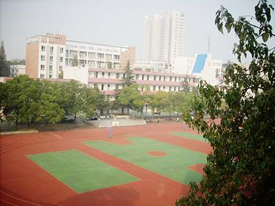 曲靖市民族中学环境