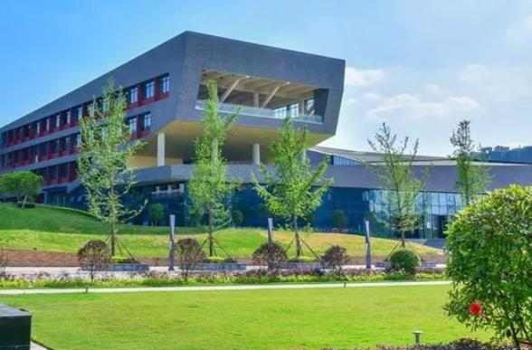 什邡职业中专学校