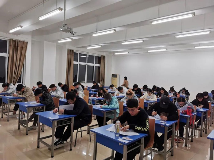 四川外国语大学国际教育学院