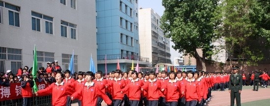 兰州卫生学校网站