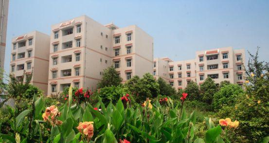 眉山交通技工学校