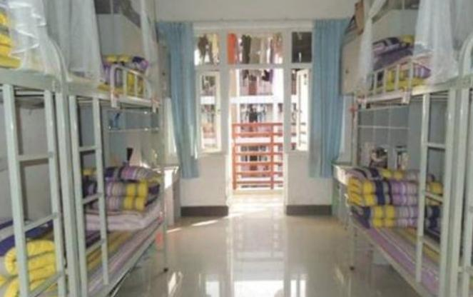 乐山沙湾职业高级中学2022年宿舍条件