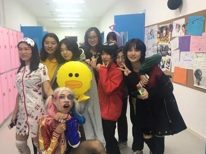 上海宏润博源学校万圣节活动.jpg