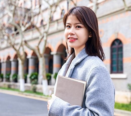 今后有机会去日本发展的人。