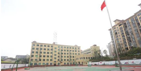 南充中等专业学校