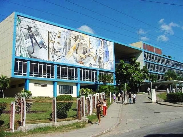 圣地亚哥东方大学