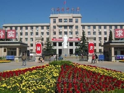 中国农业大学校门