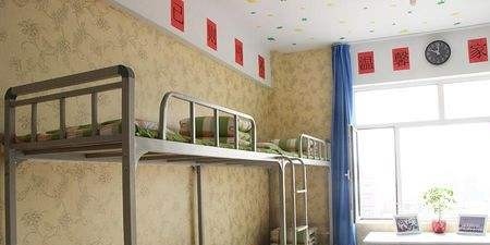 南充外国语中等专业学校宿舍条件