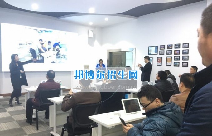 绵阳航空职业学校