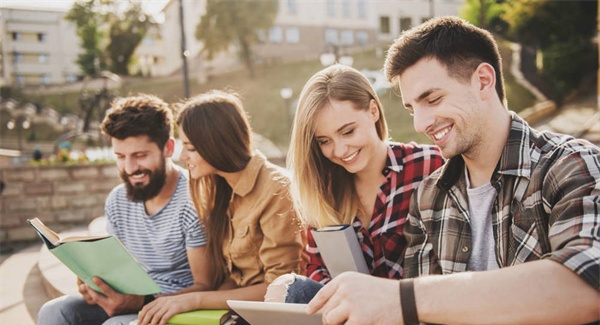 四川五月花专修学院