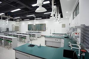 青岛盟诺学校实验室