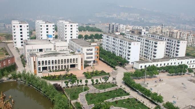 重庆三峡水利电力学校2020年报名条件、招生要求、招生对象