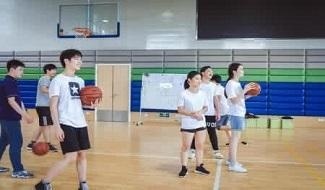 黄山晨山学校