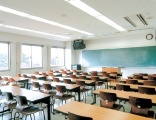 新潟经营大学