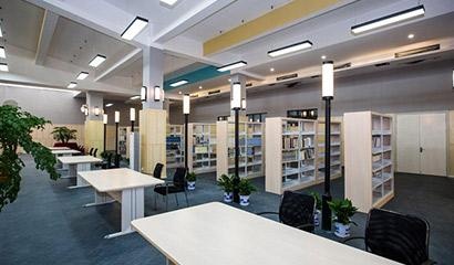 湖南中加学校