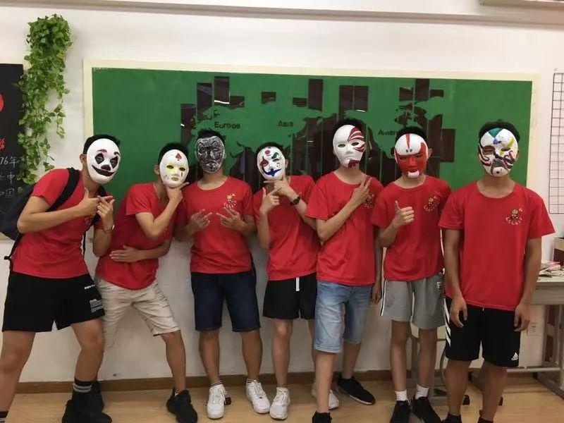 京剧脸谱.jpg