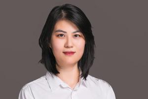 艺术老师 Justine Zhou