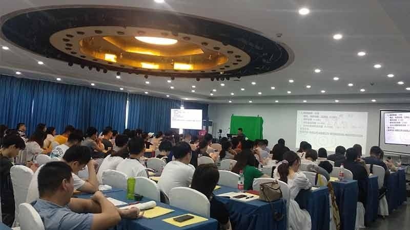 成都华都太奇教育