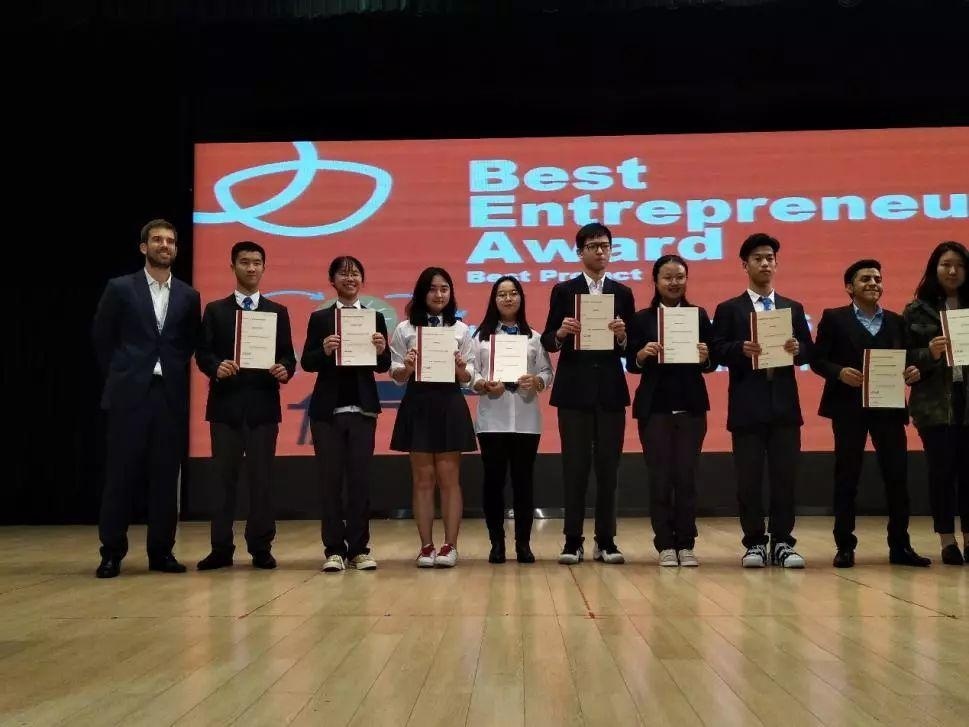 Best Entrepreneur Award.jpg