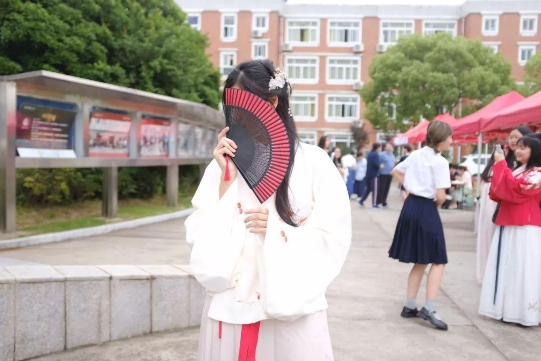 汉家衣裳.jpg