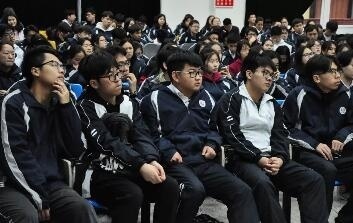 记领科教育英国伦敦大学学院招生宣讲活动