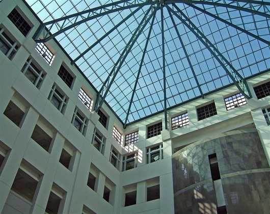 新加坡管理学院