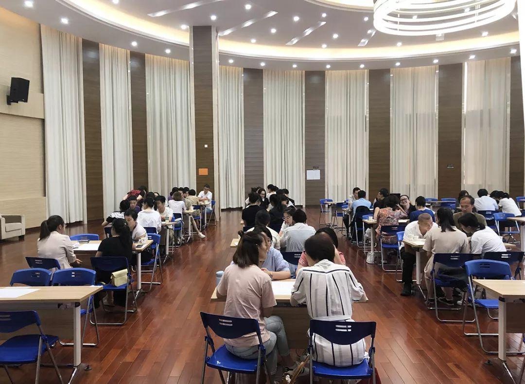 上师大附二外国际部教师培训.jpg