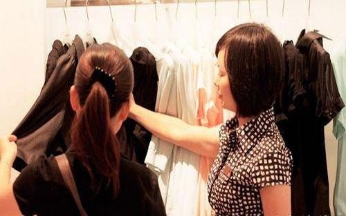 如何了解顾客需求_服装销售技巧