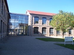 圣太田大学