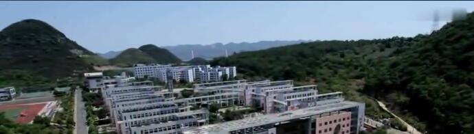 贵州兴义中学网站