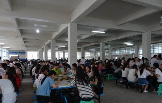 四川江油工业学校宿舍条件