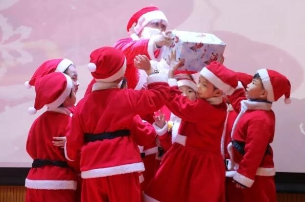 中加枫华国际学校幼儿园2019年圣诞节活动