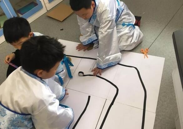 电子迷宫.jpg