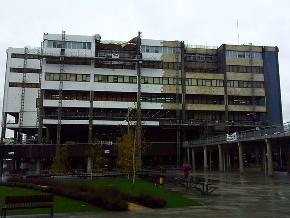 巴斯克大学
