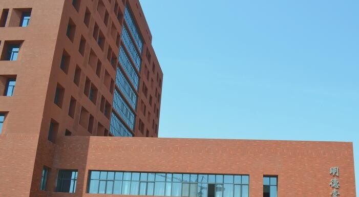 张家口供销中专学校