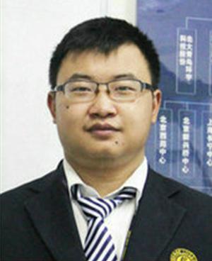李志伟