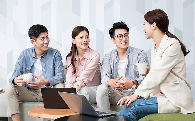 该如何愉快交谈