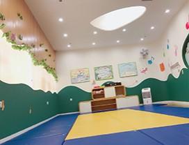 武汉亲亲袋鼠国际早教中心