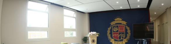 北京明诚外国语学校高中部