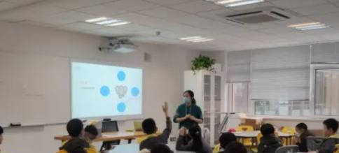 北京海淀国际学校初中部2023年课程体系