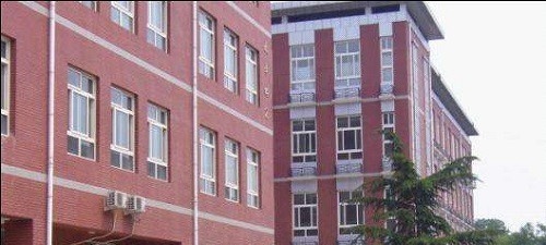 房山第二职业高中