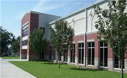 克洛斯学院