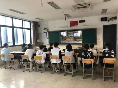 江苏省泰州中学国际部暑期夏令营.jpg