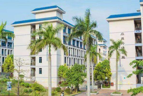 广东惠州商业学校