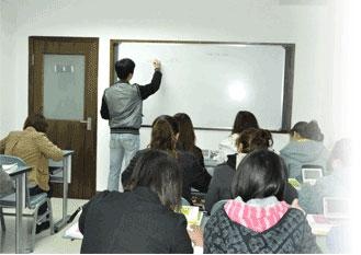 标准的语言学习