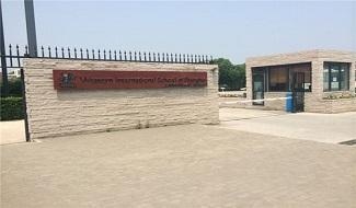 学校大门