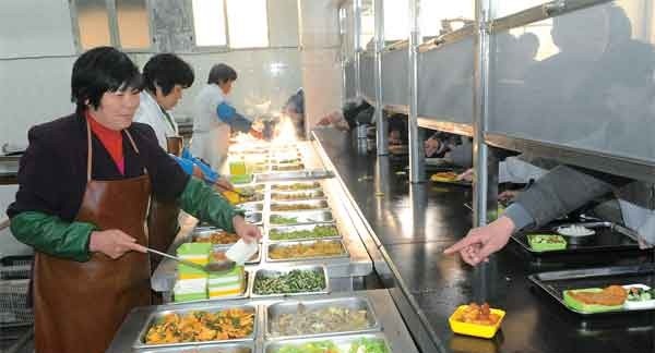 食堂1