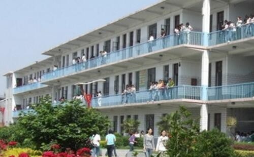 新乡卫生学校地址在哪里