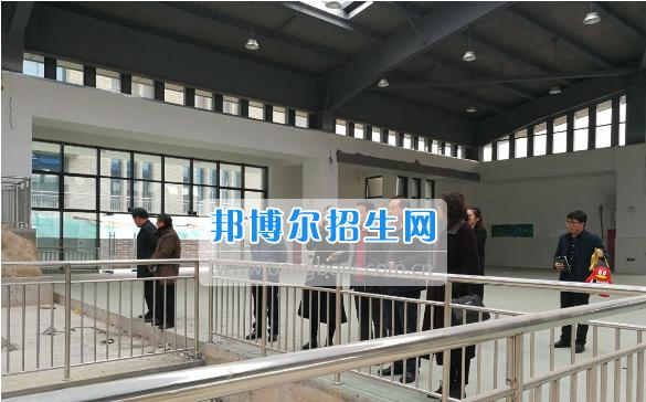 毕节地区工业学校领导率队到省水利水电职业技术学院参观学习